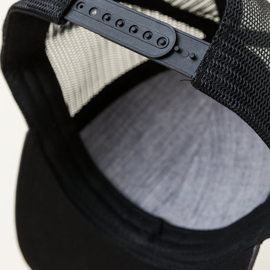 Smith & Wesson® Two-Tone Charcoal Grey & Black Trucker Cap