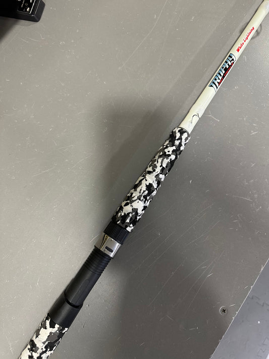 White Lightning Bumping Rod